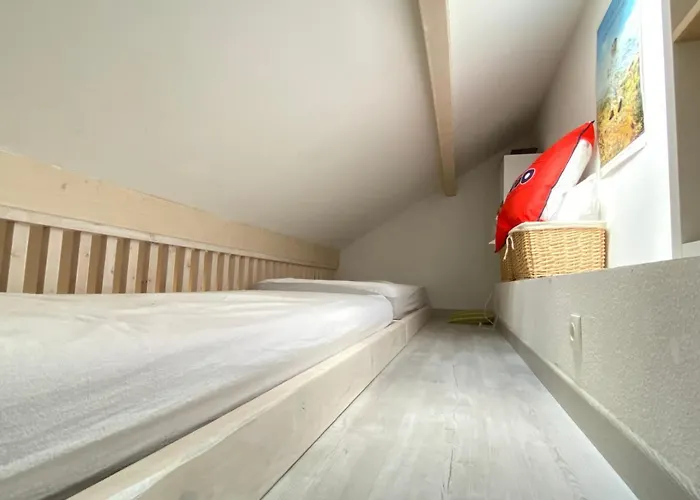 Place De La Mairie T2 Type Loft 70m2 Terrasse 35m2 * Cauterets