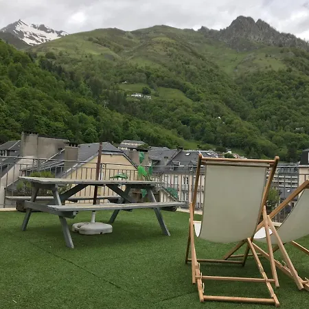 Place De La Mairie T2 Type Loft 70m2 Terrasse 35m2 Cauterets