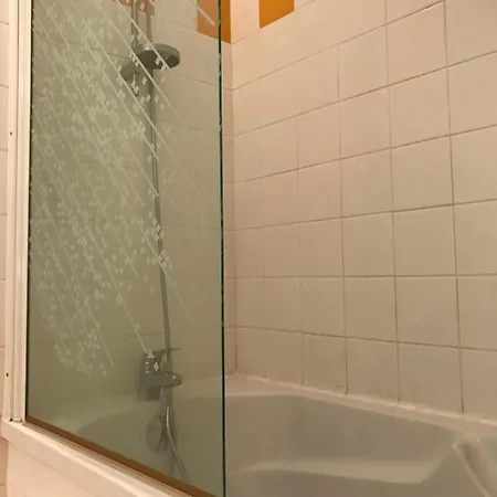 Apartamento Place De La Mairie T2 Type Loft 70m2 Terrasse 35m2