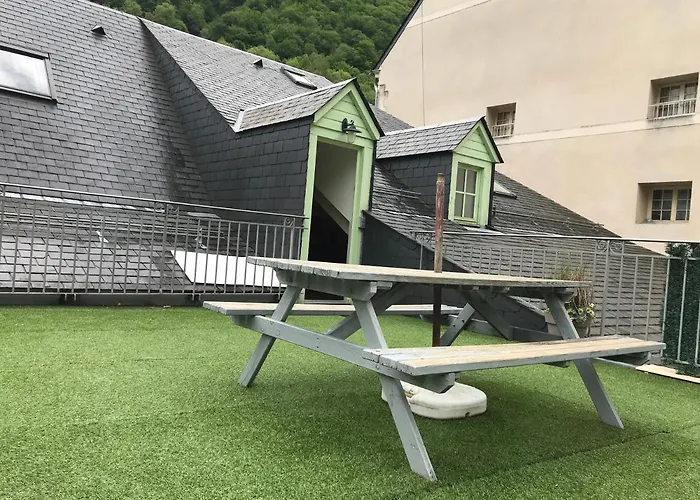 Place De La Mairie T2 Type Loft 70m2 Terrasse 35m2 アパート *